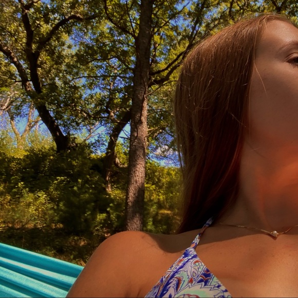 Meet your Posher, Emma🐣 - Picture 1 of 3